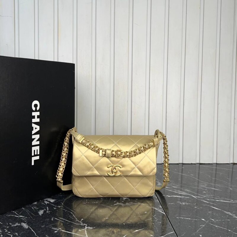 Chanel-6739  Flap Bag